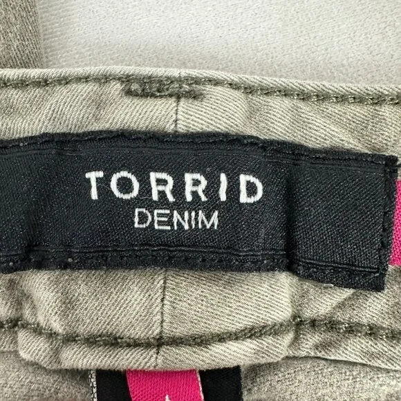 Torrid Denim Womens Size 22 Khaki Pants Embroidered Trim Casual - Picture 4 of 9